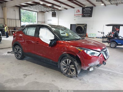 NISSAN KICKS 2018