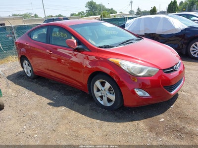HYUNDAI ELANTRA 2013
