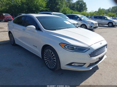 FORD FUSION HYBRID 2017
