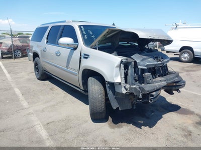 CADILLAC ESCALADE ESV 2008