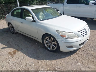 HYUNDAI GENESIS 2011