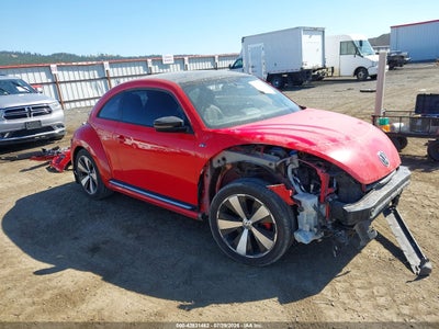 VOLKSWAGEN BEETLE 2014