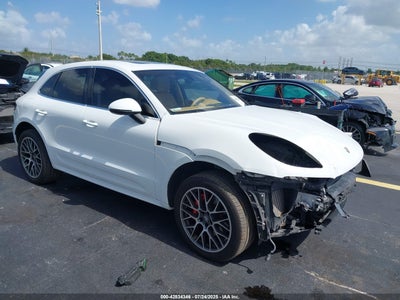 PORSCHE MACAN 2015