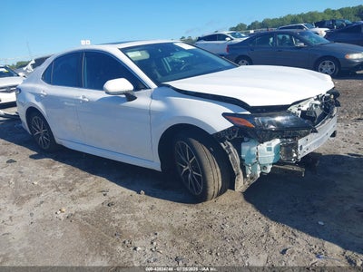 TOYOTA CAMRY 2024