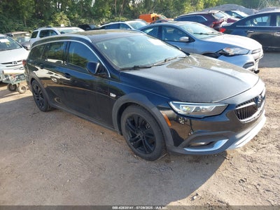 BUICK REGAL TOURX 2018
