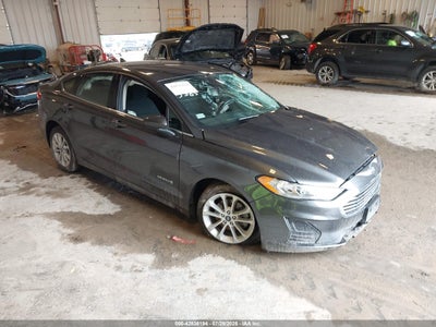 FORD FUSION HYBRID 2019