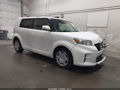 SCION XB 2012