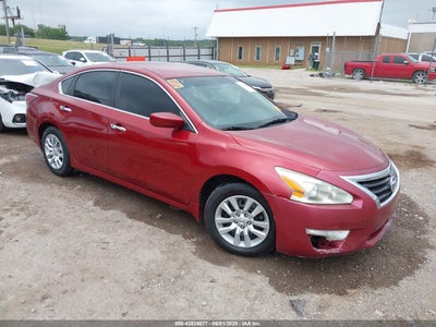 NISSAN ALTIMA 2015