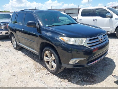 TOYOTA HIGHLANDER 2013