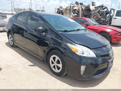 TOYOTA PRIUS 2012