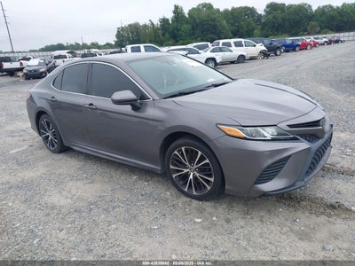 TOYOTA CAMRY 2019