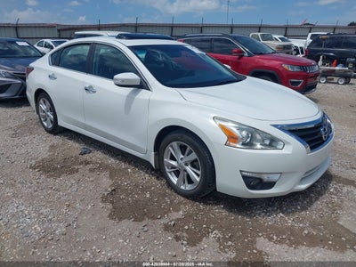 NISSAN ALTIMA 2015