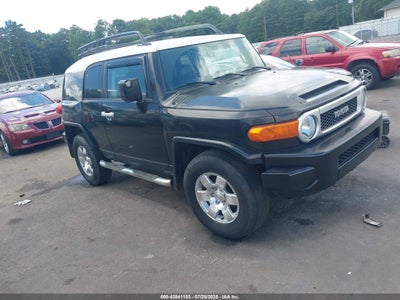 TOYOTA FJ CRUISER 2008