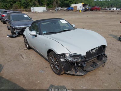 MAZDA MX-5 MIATA 2016