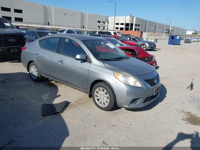 NISSAN VERSA 2014