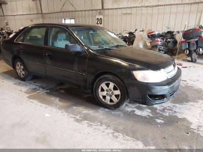 TOYOTA AVALON 2002