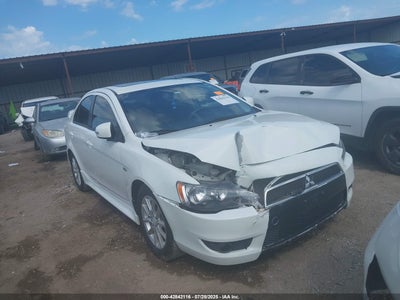 MITSUBISHI LANCER 2015