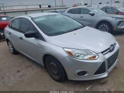FORD FOCUS 2012