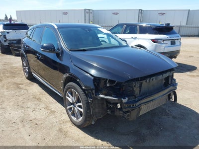 VOLVO V60 CROSS COUNTRY 2018