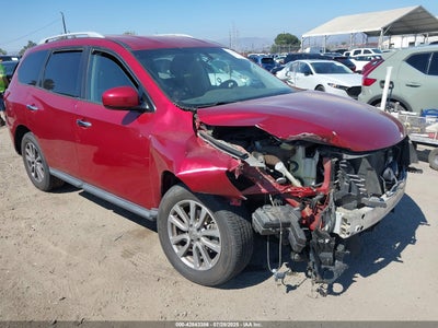 NISSAN PATHFINDER 2015