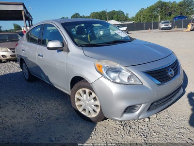 NISSAN VERSA 2014