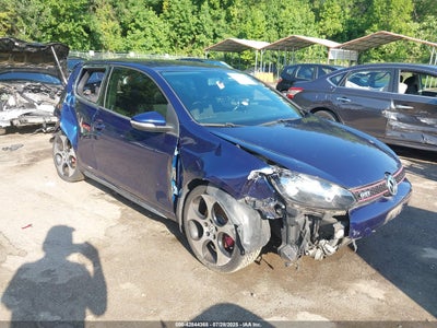 VOLKSWAGEN GTI 2011