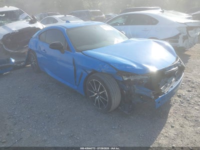 TOYOTA GR86 2024