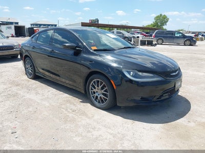 CHRYSLER 200 2015