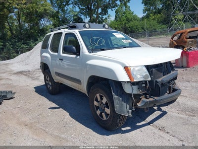 NISSAN XTERRA 2013