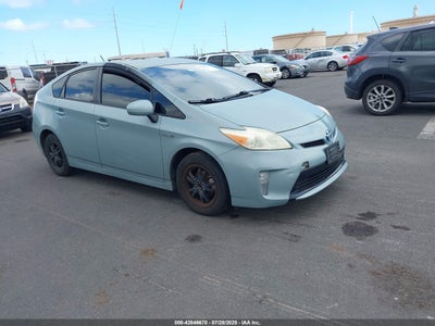 TOYOTA PRIUS 2013