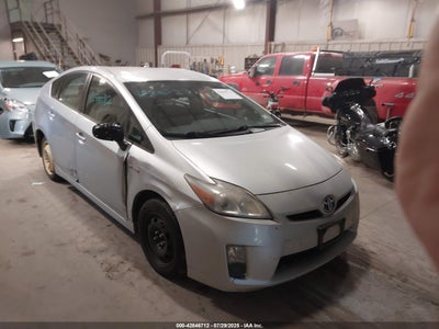 TOYOTA PRIUS 2010