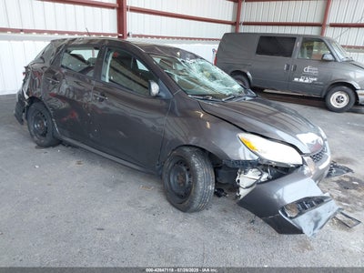 TOYOTA MATRIX 2010