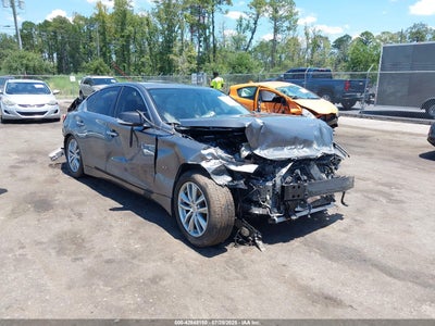 INFINITI Q50 2015