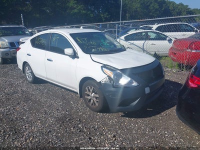 NISSAN VERSA 2018