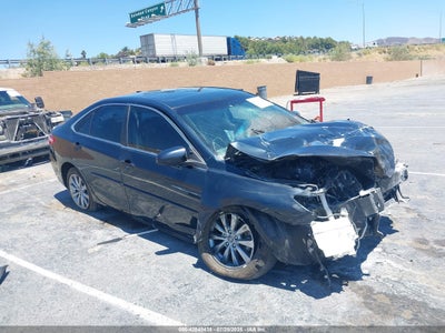 TOYOTA CAMRY 2017