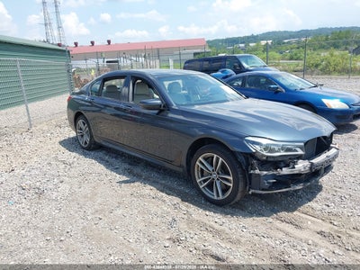 BMW 750I 2016