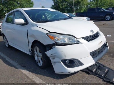 TOYOTA MATRIX 2010