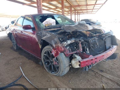 CHRYSLER 300 2018