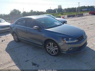 VOLKSWAGEN JETTA 2017