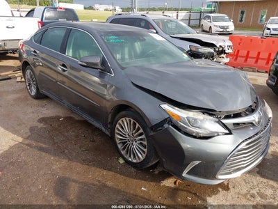 TOYOTA AVALON 2017