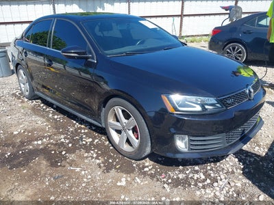 VOLKSWAGEN JETTA 2013
