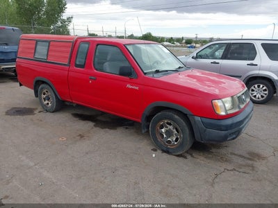 NISSAN FRONTIER 2000