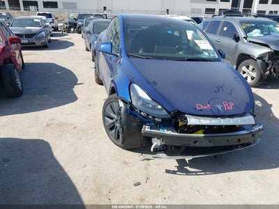 TESLA MODEL Y 2025