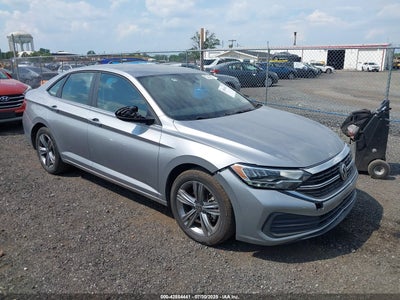 VOLKSWAGEN JETTA 2024