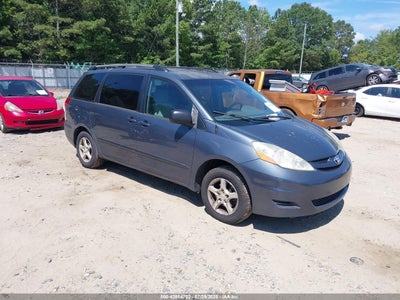 TOYOTA SIENNA 2007