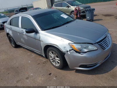 CHRYSLER 200 2014