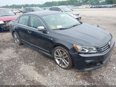 VOLKSWAGEN PASSAT 2017