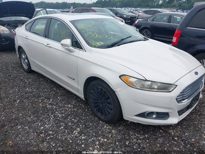 FORD FUSION HYBRID 2013