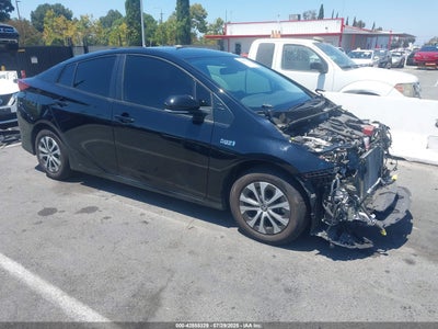 TOYOTA PRIUS PRIME 2022