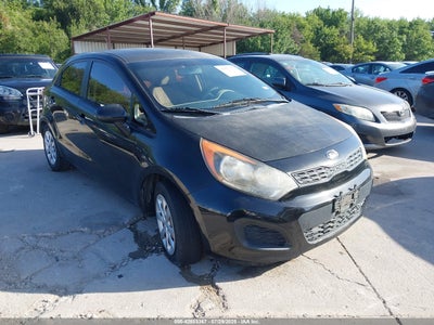 KIA RIO 2015